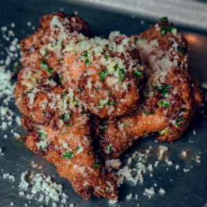 Crispy Garlic Butter & Parmesan Wings