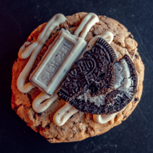 Hershey cookie and cream cookie