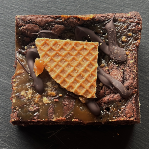 Stroopwafel Toffee Brownie