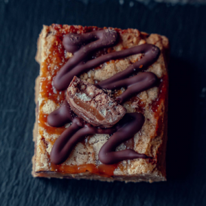 Toffee Crisp Blondie